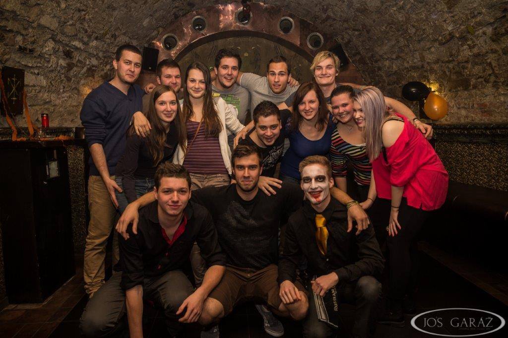 Halloween s BOHEMIA INSTITUTem